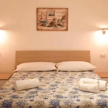 Stella Marina Vacation Apartment *